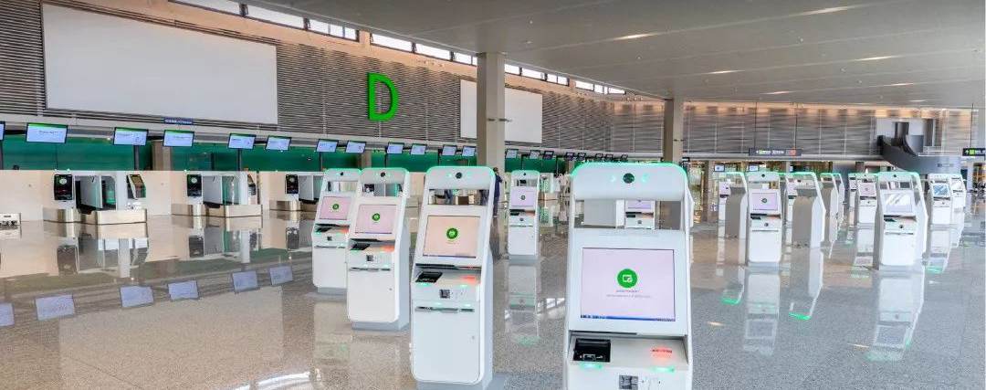 check-in counter at Shanghai Hongiao Airport, SHA airport, Terminal 2