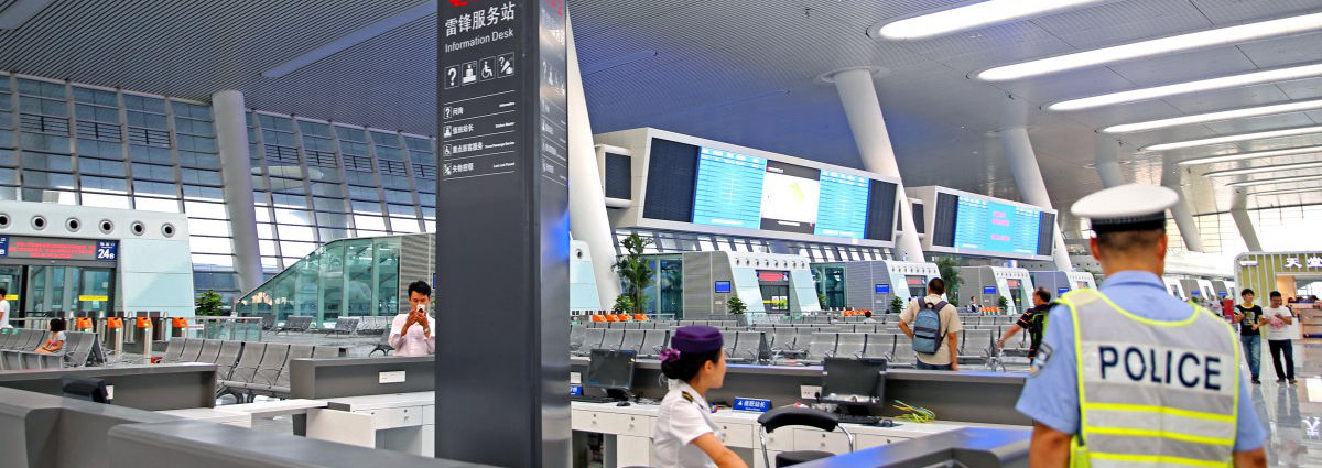 Inquiry, information desk at Hangzhou East Railway Station, Hangzhou Dong high speed train station