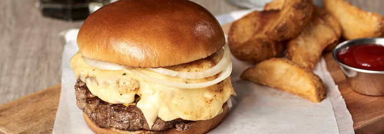 Hipster Burger, food and restaurants at Hong Kong West Kowloon Railway Station